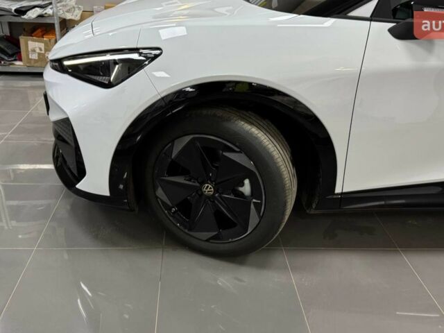 купити нове авто Фольксваген ID. Unyx 2025 року від офіційного дилера Макс Фольксваген фото