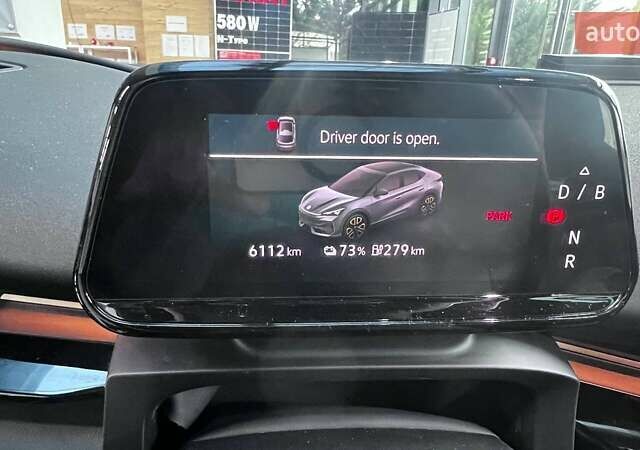 Серый Фольксваген ID. Unyx, объемом двигателя 0 л и пробегом 7 тыс. км за 27250 $, фото 30 на Automoto.ua