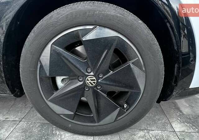 Серый Фольксваген ID. Unyx, объемом двигателя 0 л и пробегом 7 тыс. км за 27250 $, фото 32 на Automoto.ua