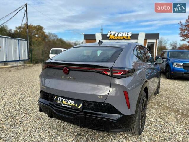 Сірий Фольксваген ID. Unyx, об'ємом двигуна 0 л та пробігом 1 тис. км за 28900 $, фото 11 на Automoto.ua