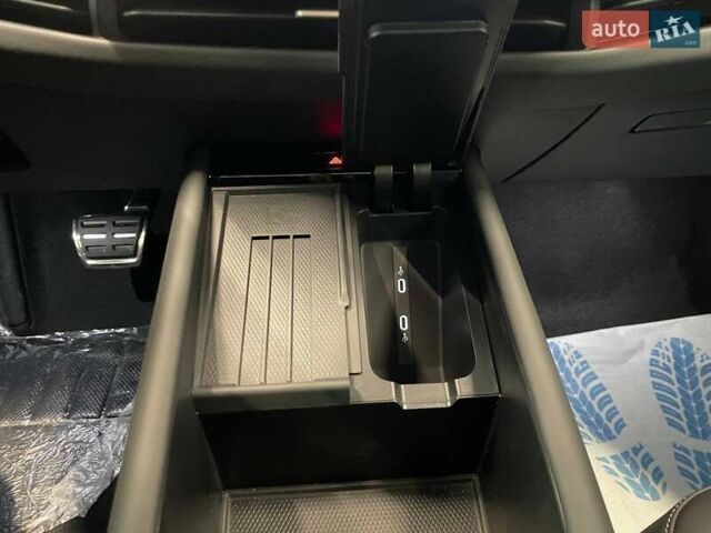 Сірий Фольксваген ID. Unyx, об'ємом двигуна 0 л та пробігом 1 тис. км за 34500 $, фото 20 на Automoto.ua