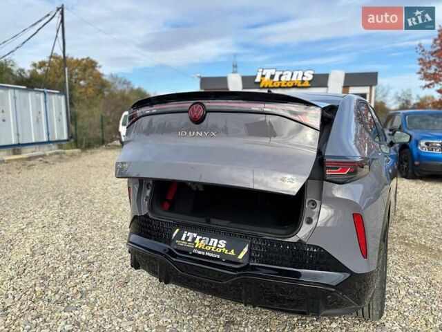 Сірий Фольксваген ID. Unyx, об'ємом двигуна 0 л та пробігом 1 тис. км за 28900 $, фото 9 на Automoto.ua
