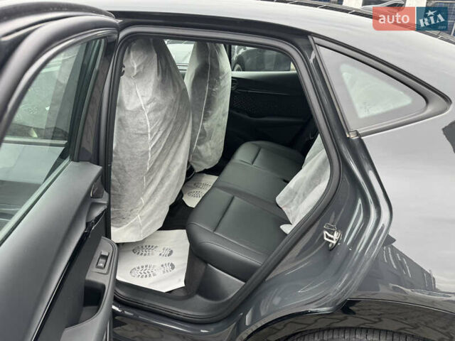 Серый Фольксваген ID. Unyx, объемом двигателя 0 л и пробегом 1 тыс. км за 29900 $, фото 7 на Automoto.ua