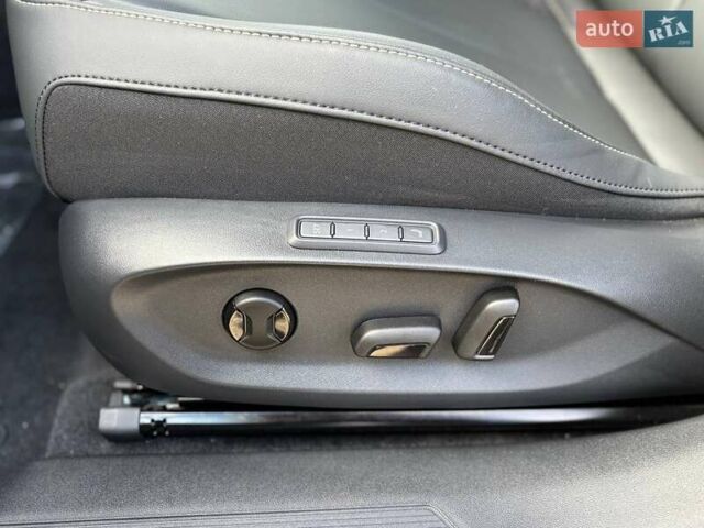 Сірий Фольксваген ID. Unyx, об'ємом двигуна 0 л та пробігом 1 тис. км за 28900 $, фото 23 на Automoto.ua