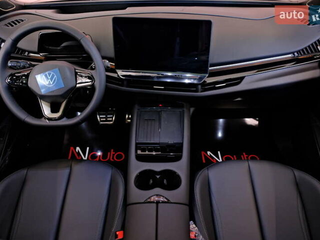 Серый Фольксваген ID. Unyx, объемом двигателя 0 л и пробегом 1 тыс. км за 31900 $, фото 50 на Automoto.ua