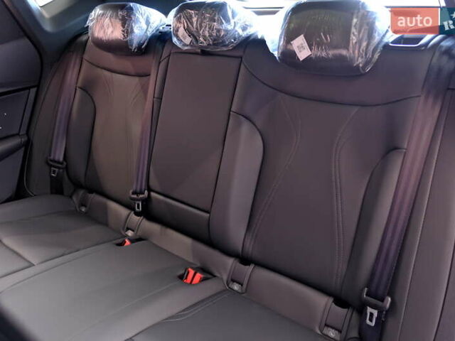 Серый Фольксваген ID. Unyx, объемом двигателя 0 л и пробегом 1 тыс. км за 31900 $, фото 40 на Automoto.ua