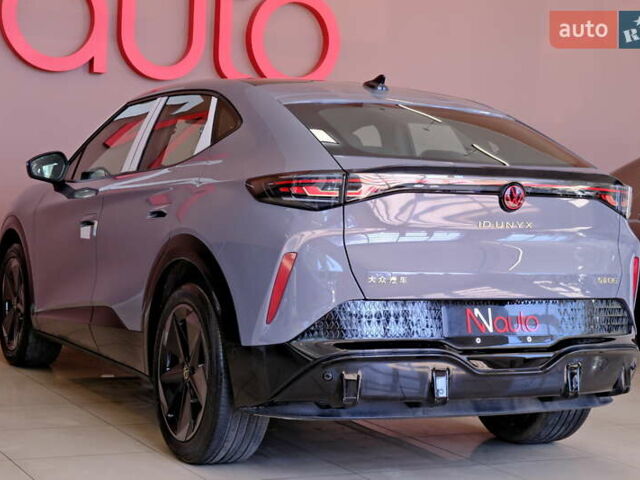 Серый Фольксваген ID. Unyx, объемом двигателя 0 л и пробегом 1 тыс. км за 31900 $, фото 23 на Automoto.ua