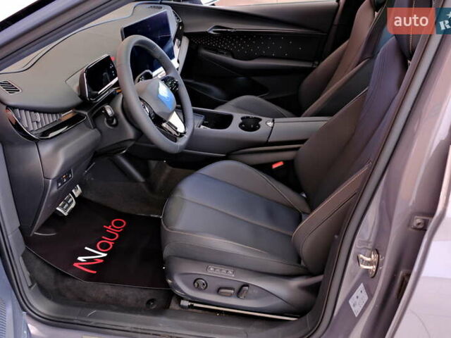 Серый Фольксваген ID. Unyx, объемом двигателя 0 л и пробегом 1 тыс. км за 31900 $, фото 33 на Automoto.ua