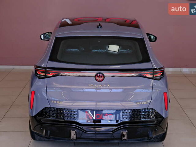 Серый Фольксваген ID. Unyx, объемом двигателя 0 л и пробегом 1 тыс. км за 31900 $, фото 18 на Automoto.ua