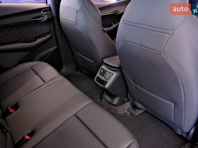 Серый Фольксваген ID. Unyx, объемом двигателя 0 л и пробегом 1 тыс. км за 31900 $, фото 43 на Automoto.ua