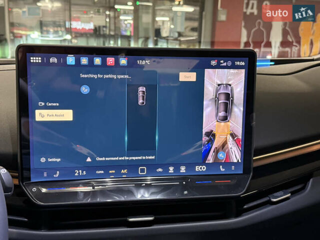 Синий Фольксваген ID. Unyx, объемом двигателя 0 л и пробегом 1 тыс. км за 29400 $, фото 26 на Automoto.ua