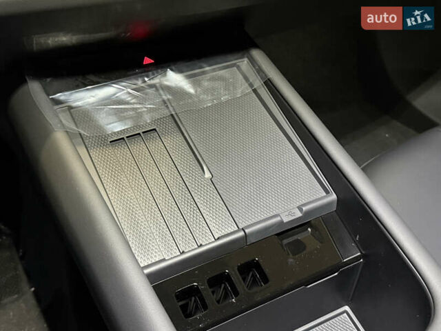 Синий Фольксваген ID. Unyx, объемом двигателя 0 л и пробегом 1 тыс. км за 29400 $, фото 27 на Automoto.ua