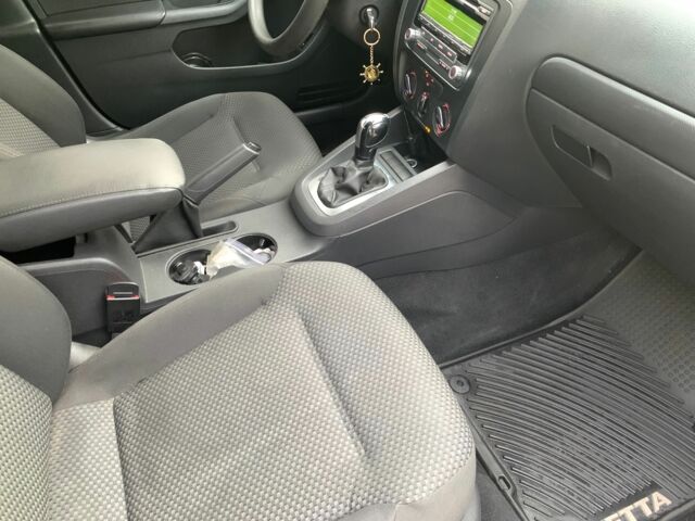 Сірий Фольксваген Iltis, об'ємом двигуна 2 л та пробігом 260 тис. км за 8500 $, фото 7 на Automoto.ua