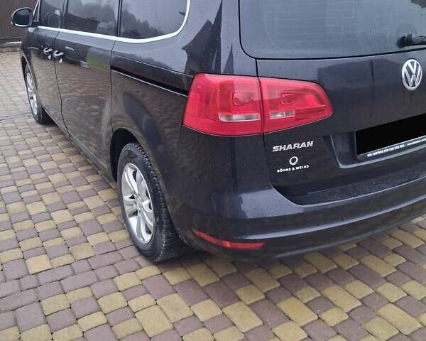 Чорний Фольксваген Suran, об'ємом двигуна 2 л та пробігом 299 тис. км за 12200 $, фото 7 на Automoto.ua