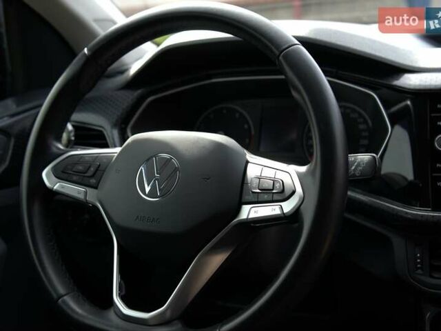Белый Фольксваген T-Cross, объемом двигателя 1 л и пробегом 29 тыс. км за 21500 $, фото 29 на Automoto.ua