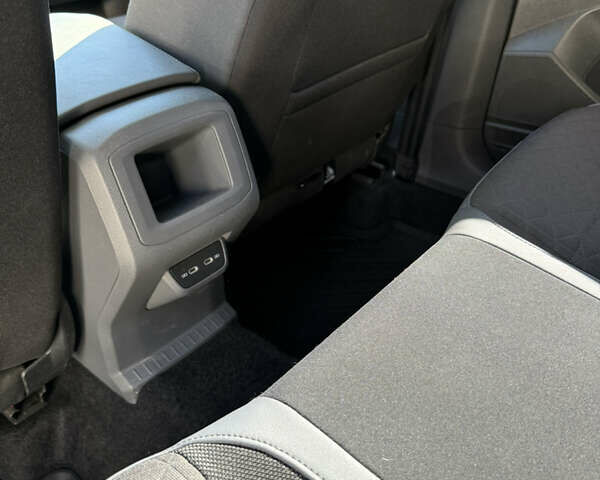 Білий Фольксваген T-Cross, об'ємом двигуна 1 л та пробігом 37 тис. км за 21000 $, фото 22 на Automoto.ua