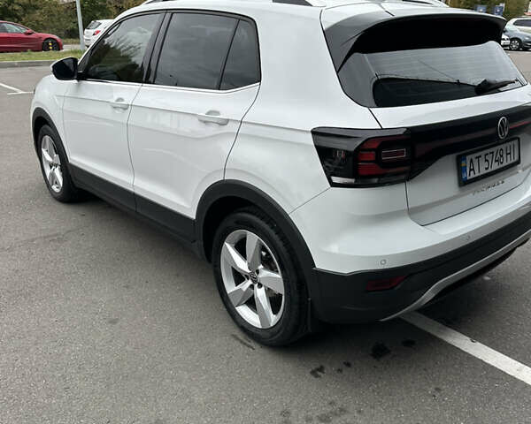 Фольксваген T-Cross 2021 в Житомире на Automoto.ua Белый Фольксваген T-Cross, объемом двигателя 1 л и пробегом 39 тыс. км за 19999 $, фото 4 на Automoto.ua