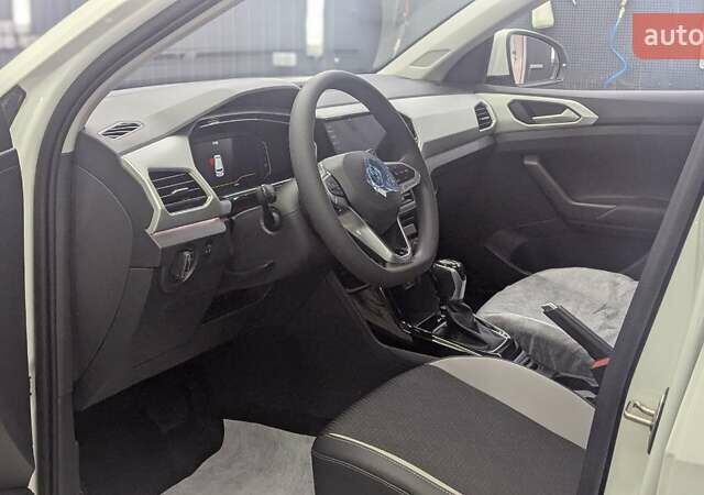 Белый Фольксваген T-Cross, объемом двигателя 1.2 л и пробегом 1 тыс. км за 21999 $, фото 20 на Automoto.ua