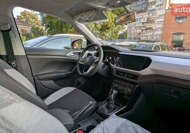 Белый Фольксваген T-Cross, объемом двигателя 1.2 л и пробегом 1 тыс. км за 21999 $, фото 66 на Automoto.ua