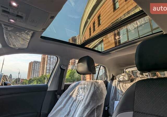 Белый Фольксваген T-Cross, объемом двигателя 1.2 л и пробегом 1 тыс. км за 21999 $, фото 1 на Automoto.ua