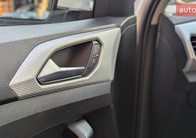 Белый Фольксваген T-Cross, объемом двигателя 1.2 л и пробегом 1 тыс. км за 21999 $, фото 60 на Automoto.ua