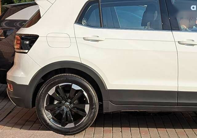 Фольксваген T-Cross, объемом двигателя 1.2 л и пробегом 1 тыс. км за 21999 $, фото 6 на Automoto.ua