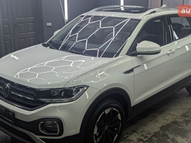 купить новое авто Фольксваген T-Cross 2024 года от официального дилера Чабан Вячеслав Фольксваген фото