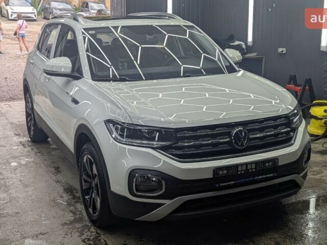 купить новое авто Фольксваген T-Cross 2024 года от официального дилера Чабан Вячеслав Фольксваген фото