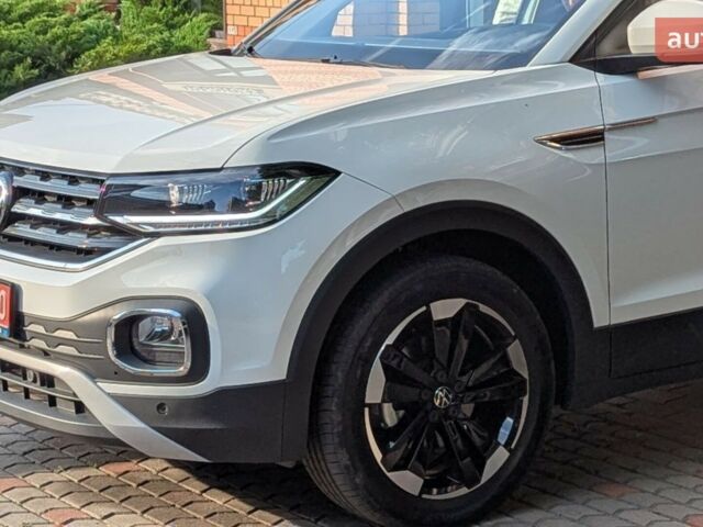 купить новое авто Фольксваген T-Cross 2024 года от официального дилера Чабан Вячеслав Фольксваген фото