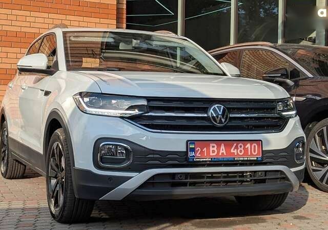 Фольксваген T-Cross, объемом двигателя 1.2 л и пробегом 1 тыс. км за 21999 $, фото 18 на Automoto.ua