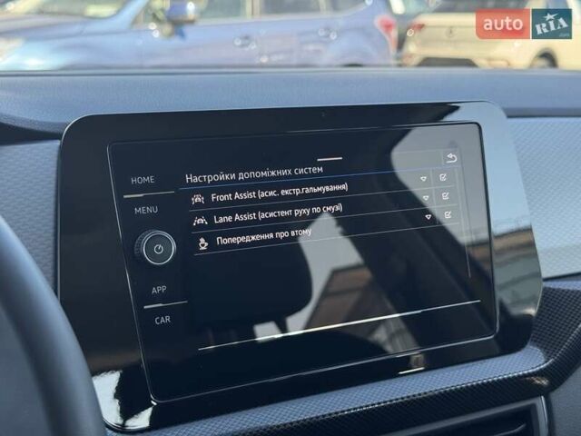 Жовтий Фольксваген T-Cross, об'ємом двигуна 1 л та пробігом 20 тис. км за 22200 $, фото 13 на Automoto.ua
