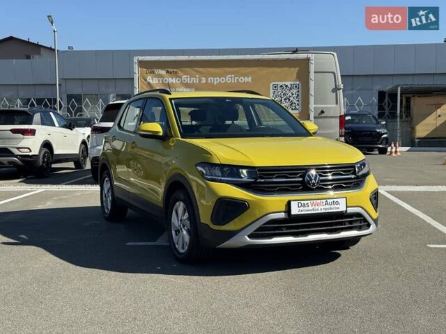 Жовтий Фольксваген T-Cross, об'ємом двигуна 1 л та пробігом 20 тис. км за 22200 $, фото 2 на Automoto.ua