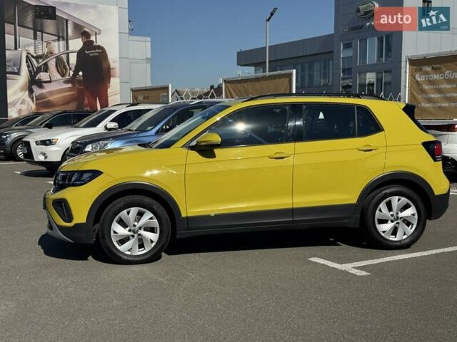 Жовтий Фольксваген T-Cross, об'ємом двигуна 1 л та пробігом 20 тис. км за 22200 $, фото 6 на Automoto.ua
