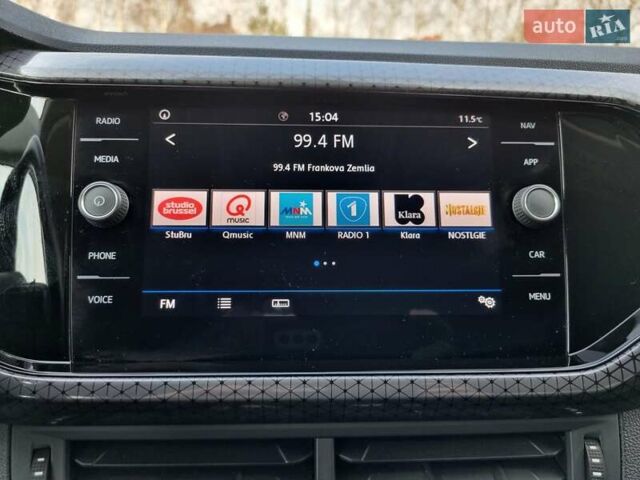 Серый Фольксваген T-Cross, объемом двигателя 1.6 л и пробегом 115 тыс. км за 23499 $, фото 75 на Automoto.ua
