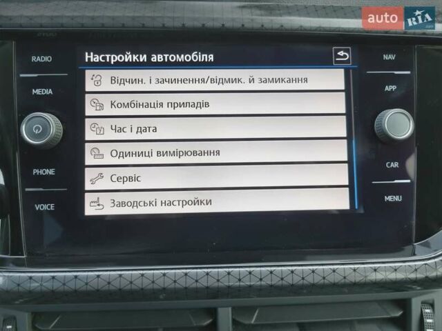 Серый Фольксваген T-Cross, объемом двигателя 1.6 л и пробегом 115 тыс. км за 23999 $, фото 75 на Automoto.ua