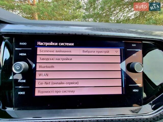 Серый Фольксваген T-Cross, объемом двигателя 1.6 л и пробегом 115 тыс. км за 23499 $, фото 71 на Automoto.ua