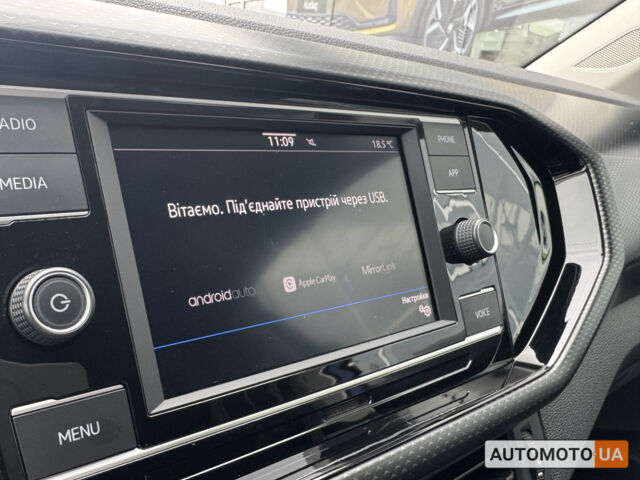 Синий Фольксваген T-Cross, объемом двигателя 1 л и пробегом 35 тыс. км за 19700 $, фото 6 на Automoto.ua