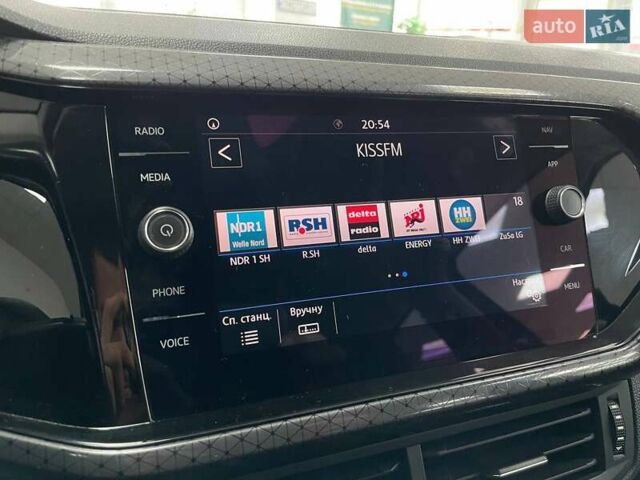 Синий Фольксваген T-Cross, объемом двигателя 1.6 л и пробегом 135 тыс. км за 19990 $, фото 32 на Automoto.ua