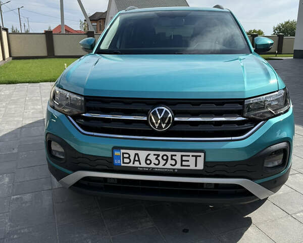 Синий Фольксваген T-Cross, объемом двигателя 1 л и пробегом 14 тыс. км за 18700 $, фото 3 на Automoto.ua