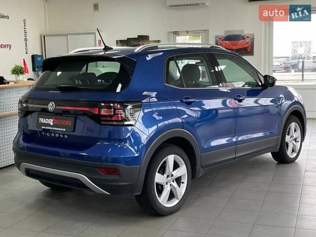 Синий Фольксваген T-Cross, объемом двигателя 1.6 л и пробегом 135 тыс. км за 19990 $, фото 7 на Automoto.ua