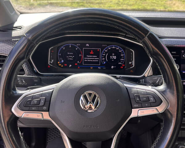 Синий Фольксваген T-Cross, объемом двигателя 1.6 л и пробегом 137 тыс. км за 21000 $, фото 7 на Automoto.ua