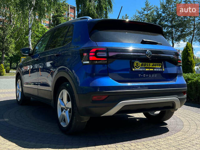 Синій Фольксваген T-Cross, об'ємом двигуна 1 л та пробігом 73 тис. км за 19700 $, фото 4 на Automoto.ua