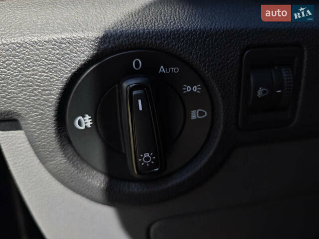 Фольксваген T-Cross 2021 в Кропивницком (Кировограде) на Automoto.ua Синий Фольксваген T-Cross, объемом двигателя 1 л и пробегом 25 тыс. км за 17083 $, фото 11 на Automoto.ua