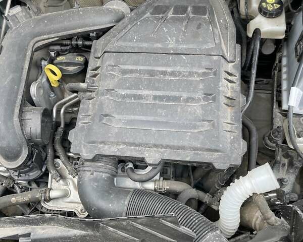 Синій Фольксваген T-Cross, об'ємом двигуна 1 л та пробігом 19 тис. км за 14500 $, фото 13 на Automoto.ua