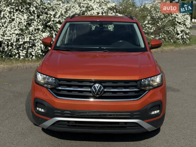 Помаранчевий Фольксваген T-Cross, об'ємом двигуна 1 л та пробігом 79 тис. км за 18500 $, фото 10 на Automoto.ua