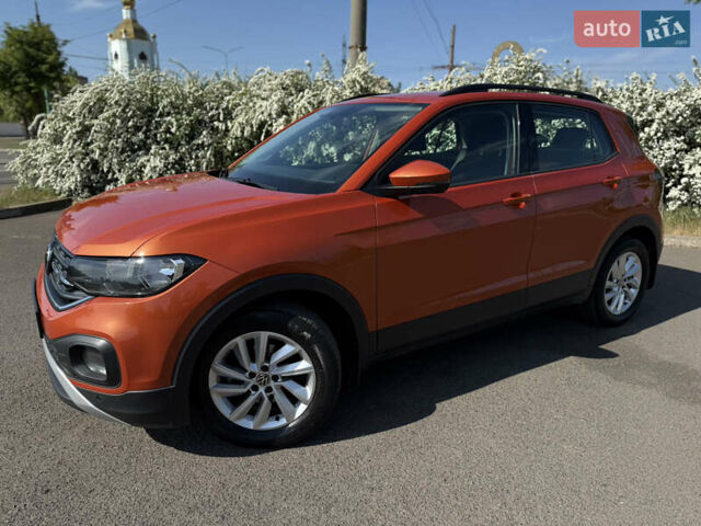 Помаранчевий Фольксваген T-Cross, об'ємом двигуна 1 л та пробігом 79 тис. км за 18500 $, фото 9 на Automoto.ua