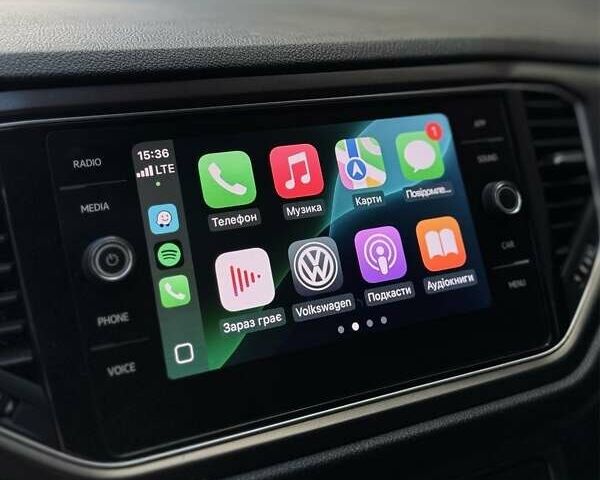 Белый Фольксваген Ти-Рок, объемом двигателя 1.5 л и пробегом 180 тыс. км за 16600 $, фото 4 на Automoto.ua