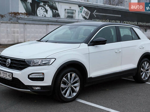 Белый Фольксваген Ти-Рок, объемом двигателя 1.97 л и пробегом 159 тыс. км за 23000 $, фото 4 на Automoto.ua