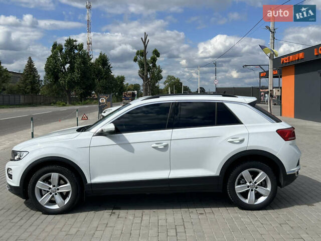 Білий Фольксваген Ті-Рок, об'ємом двигуна 1.97 л та пробігом 191 тис. км за 19713 $, фото 3 на Automoto.ua