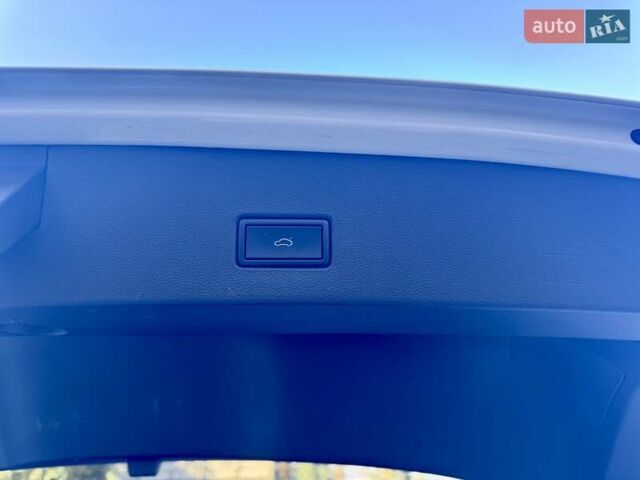 Фольксваген Ти-Рок 2019 в Одессе на Automoto.ua Белый Фольксваген Ти-Рок, объемом двигателя 1.5 л и пробегом 71 тыс. км за 19999 $, фото 44 на Automoto.ua